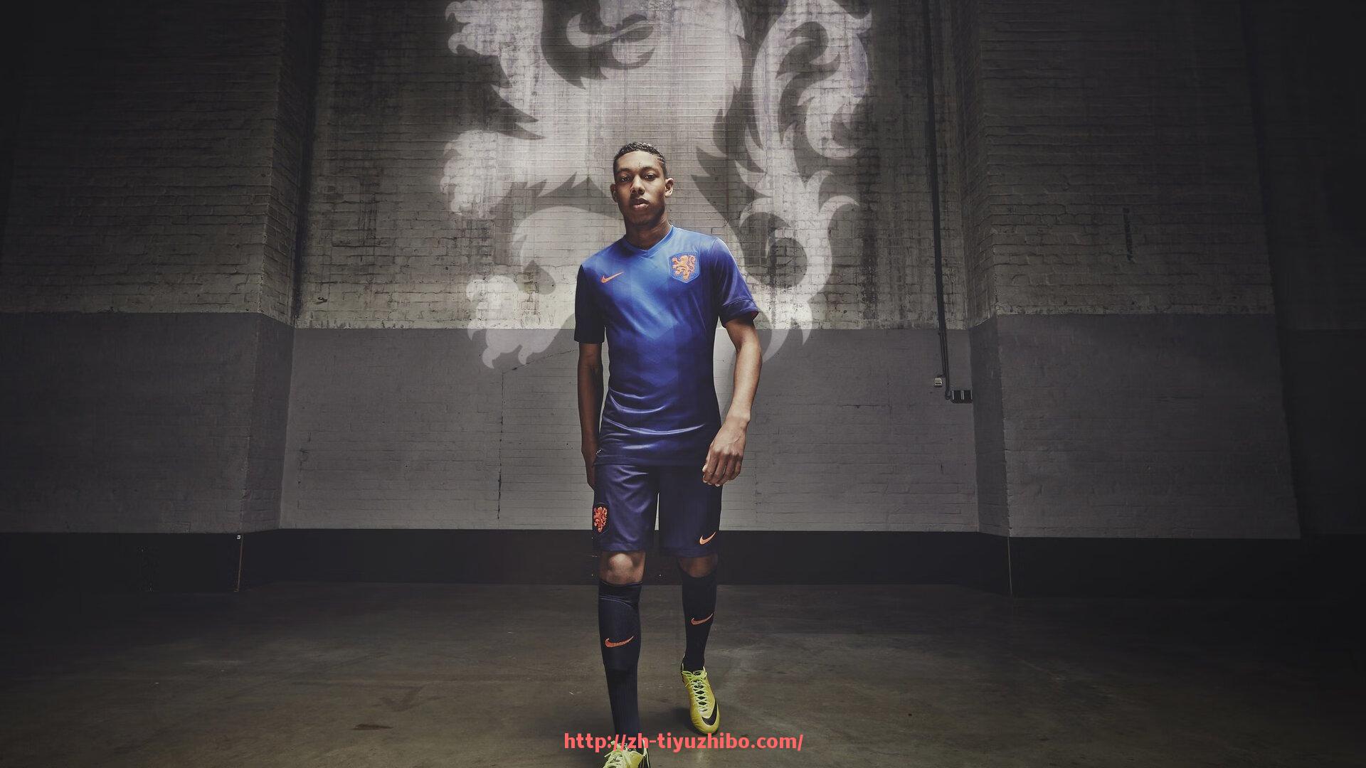 体育直播-世俱杯裁判耳机通信设备的选型标准与技术规范